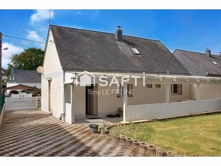 belle maison avec ses 3 chambres et son beau terrain cloturé