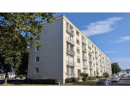 location appartement 3 pièces à rezé (44400) : à louer 3 pièces / rezé