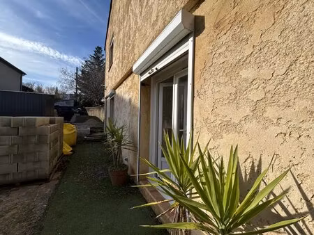 appartement t3 avec terrasse et jardin