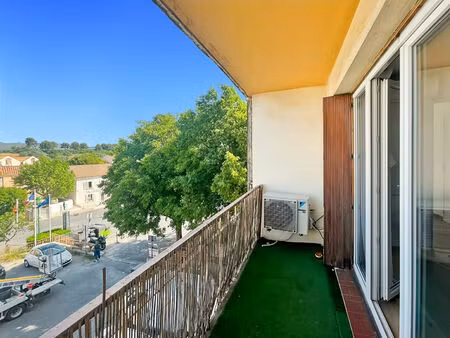 a vendre appartement t3 de 63 m² avec 2 balcons secteur la pounche 13190 allauch