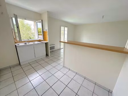 appartement t3 - 2 parkings + cellier