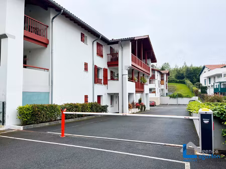 place de parking - hendaye plage