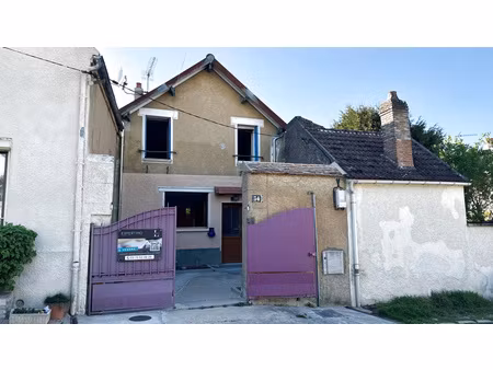 opportunite a saisir - maison 3 chambres avec jardin - champigny sur yonne au prix de 145 