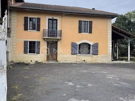 corps de ferme de 135 m² à montastruc-de-salies