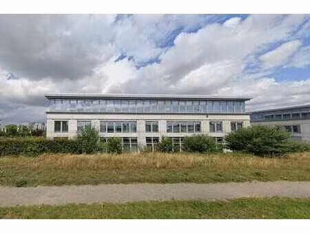 nice offices to let as from 450 m² up to 4.500 m²
