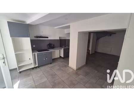 location maison de village 4 pièces