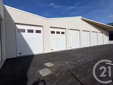 parking à louer - 38 60 m2 - olonne sur mer - 85 - pays-de-loire
