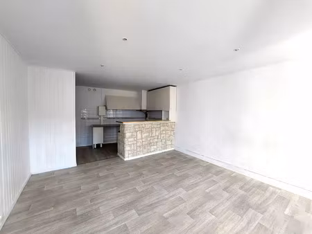 location appartement 76 m² à dagneux (01120)