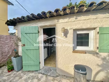 location appartement 1 pièce 13 m² à nice (06100)