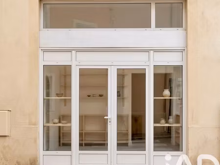 vente commerce 85 m² vence (06140)