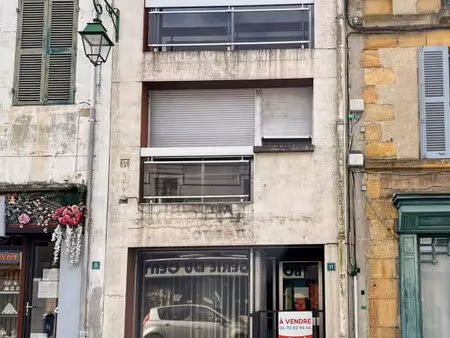 vente immeuble 135 m² montmarault (03390)