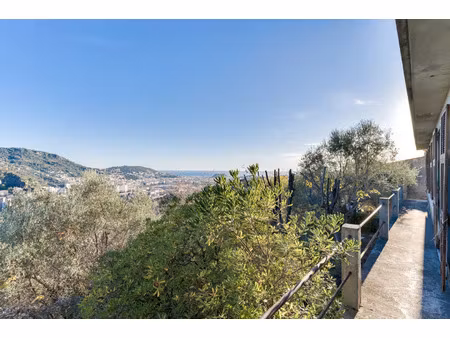 vente appartement 5 pièces 72 m² nice (06100)