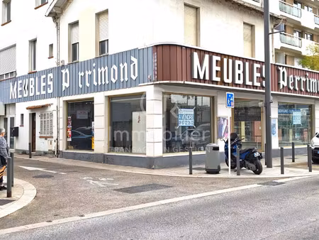 vente commerce 3 pièces 186 m² cannes (06150)