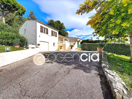 vente maison 5 pièces 106 m² mandelieu-la-napoule (06210)
