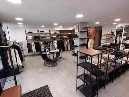 location locaux professionnels à mulhouse (68100)  2 750 €
