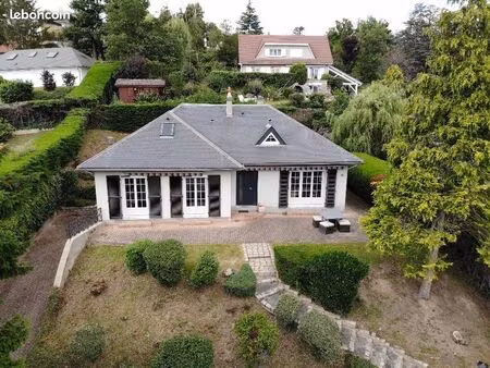 maison 8 pièces 153 m²