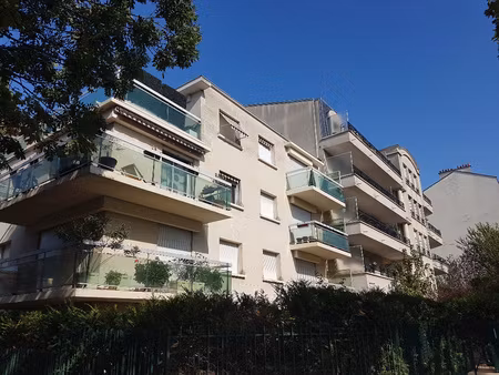 appartement 1 pièce(s) - le raincy - 25 m2