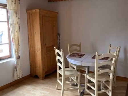 f2 à louer à cordon