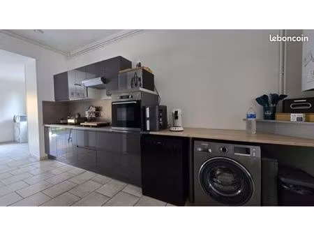 maison semi-individuelle à louer à anor