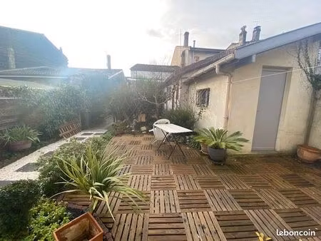 maison 3 pièces 65 m²
