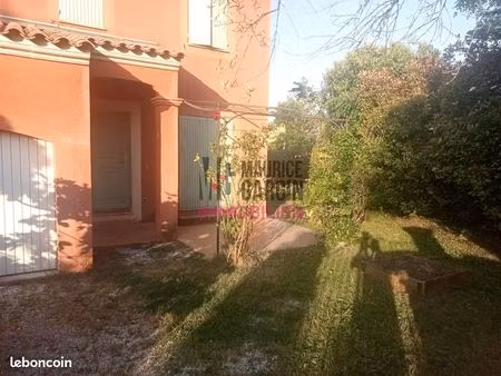 villa 5 pièces 94 m²