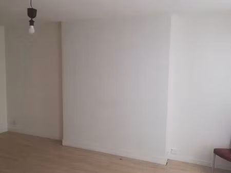 particulier loue studio