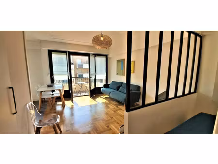 location appartement 2 pièces 33 m² à nice (06100)
