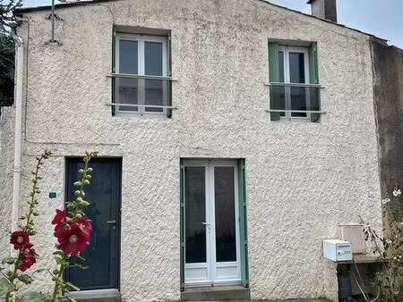 appartement 3 pièces 60m² le gua centre
