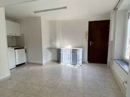 studio 1 pièce 17 m²