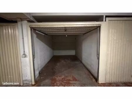 à vendre - garage - beaulieu sur mer