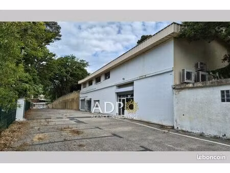 local commercial 470 m² la roquette-sur-siagne