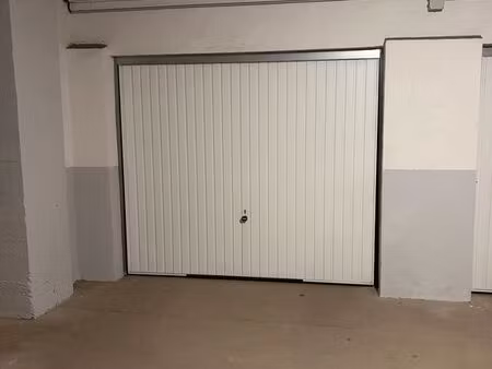 box parking