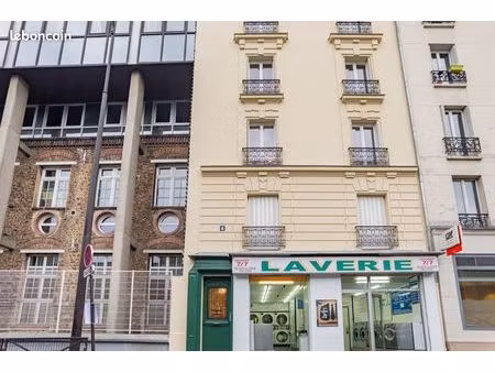 paris 19ᵉ – bolivar – élégant 2 pièces avec ascenseur – immeuble rénové – halle secrétan /
