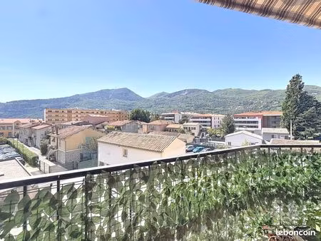 appartement 3 pièces 60 m²
