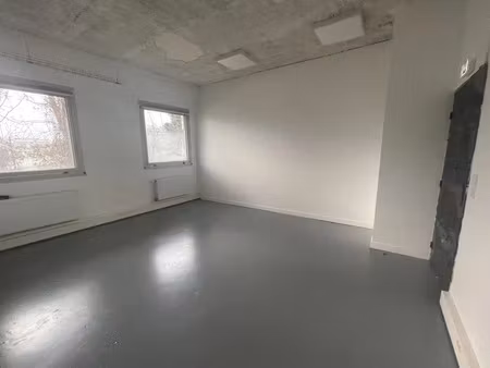 vente locaux professionnels 0 pièces 343 m² à nanterre (92000)  1 098 880 €