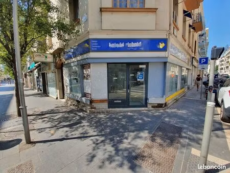 local commercial 87 m² nice