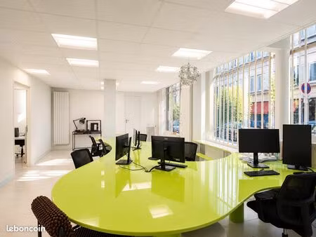 postes et bureaux fermés à louer  paris 10ème