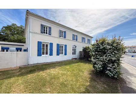 appartement saint-augustin m² t-2 à vendre  128 400 €