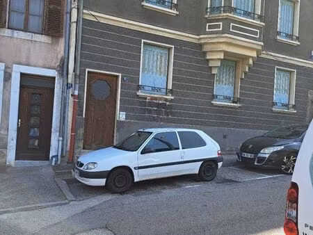 bel immeuble ancien de rapport au charme unique affirmé
