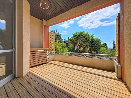 exclusivite grasse : tres beau loft avec apercu mer