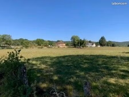 terrain villereversure