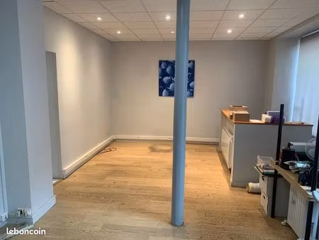 vente mur local commercial