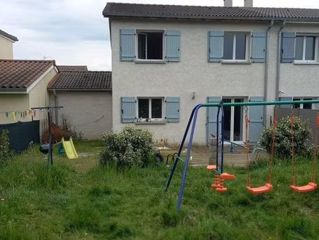 maison mitoyenne a servas