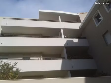 vends t2 haut saint jean du var