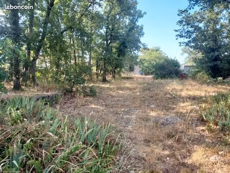 terrain 1 100 m² neoules