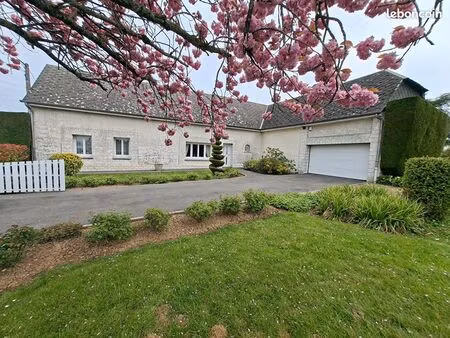 maison 8 pièces 198 m²