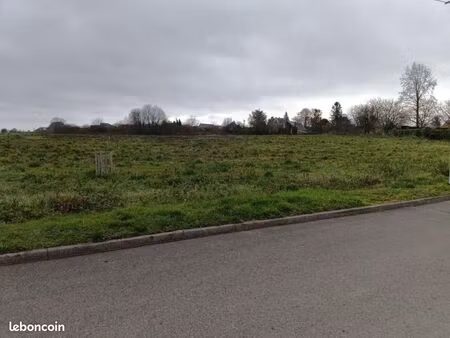 terrain 1 500 m² saint gobain