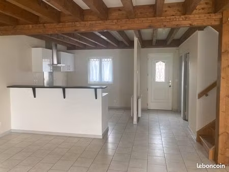 maison f4 de 92.00 m² à chierry