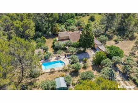 propriété 5 pièces 125 m²