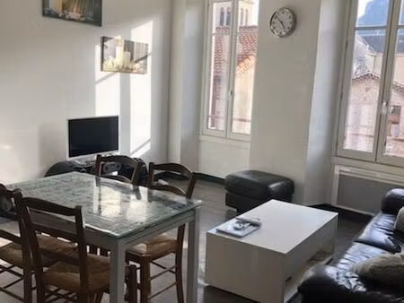 beau t2 laragne centre